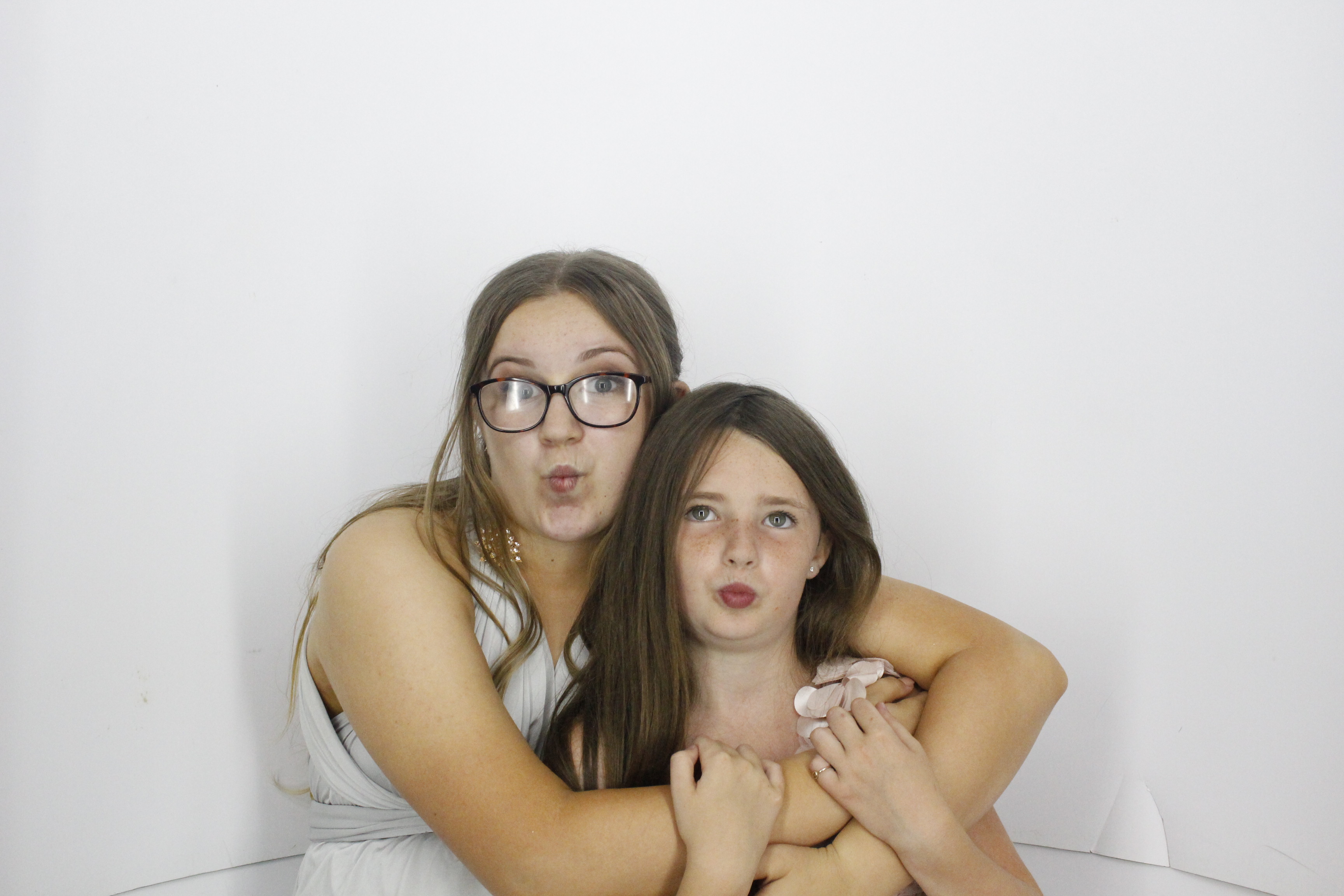 Sam & Rachel's Wedding | View more photos from the event at gallery.myphotoboothexperience.co.uk/u/MyPhotoBoothExperienceLtd/Sam-Rachels-Wedding
